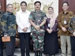 koordinator-indonesia-one-health-university-network-audiensi-dengan-panglima-tni_20181107_042232.jpg