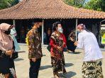 koordinator-kita-maman-imanul-haq-bersama-gkr-hemas.jpg
