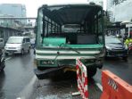 kopaja-p20-yang-menabrak_20180426_204447.jpg