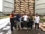 kopi-robusta-asal-subang-diekspor-ke-mesir.jpg