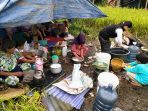 korban-gempa-cianjur-mengungsi-di-tengah-sawah_20221123_192050.jpg