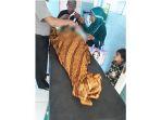 korban-keracunan-di-kecamatan-sindangbarang.jpg
