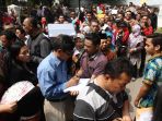 korban-pandawa-group-datangi-pn-jakarta-pusat_20170525_014223.jpg