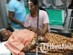 korban-pembacokan-anak-kandung_20170224_125342.jpg