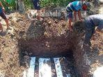 korban-perahu-terbalik-di-kedung-ombo-dimakamkan-satu-liang-lahat.jpg