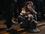 korban-terus-bertambah-duka-tragedi-halloween-di-itaewon_20221031_083425.jpg