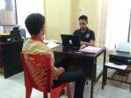korban-tony-saat-memberikan-keterangan-pada-petugas-polres-singkawang.jpg
