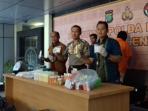 kosmetik-paslu-nih2_20160805_155535.jpg