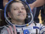 kosmonot-oleg-kononenko-dari-roscosmos-t.jpg