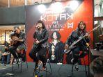 kotak-dan-melly-mono.jpg