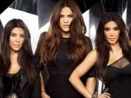 kourtney-khloe-kim-kardashian_20181028_195647.jpg