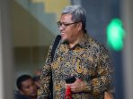 kpk-periksa-ahmad-heryawan_20190109_224128.jpg
