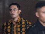 kpk-periksa-gubernur-jambi-zumi-zola_20180122_203056.jpg