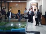 kpk-periksa-rumah-dinas-wali-kota-pasuruan_20181006_130424.jpg