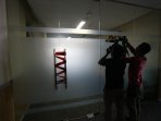 kpk-segel-ruangan-dprd-dki-jakarta_20160401_210135.jpg