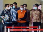 kpk-tahan-rj-lino-mantan-direktur-utama-pt-pelindo-ii_20210326_184332.jpg