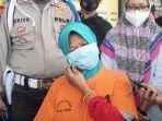 kr-54-tersangka-kasus-istri-bakar-suami-di-ciputat-saat-rili.jpg