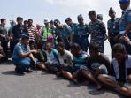kri-untung-suropati-berhasil-gagalkan-pembajakan_20160510_152002.jpg