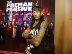 kris-tatoo-berperan-sebagai-bohim-di-film-preman-pensiun_20190110_234350.jpg