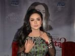 krisdayanti-menghadiri-rilis-lagu-tema-film-ayat-ayat-cinta-2_20171117_204451.jpg