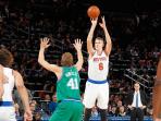 kristaps-porzingis-dirk-nowitzki_20161115_113147.jpg