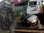 kronologi-toyota-avanza-terseret-kereta-api-di-bekasi-tertabrak-dua-kali-hingga-pengemudi-tewas_20180821_102432.jpg