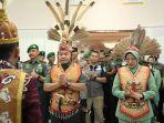 ksad-dapat-gelar-dari-suku-dayak.jpg