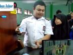 ktp-elektronik-untuk-pembuka-pintu-otomatis_20161122_072509.jpg