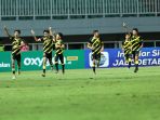 kualifikasi-piala-asia-u-17-timnas-indonesia-tertinggal-0-5_20221009_221802.jpg