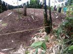 kuburan-tua-yang-meninggi-di-padang-pariaman.jpg