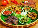 kuliner-di-ria-djenaka-shining-batu.jpg