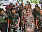 kunjungan-panglima-tni-dan-kapolri_20180420_170858.jpg