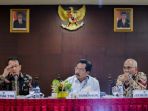 kunjungan-spesifik-tim-komisi-ii-dpr-ri-ke-provinsi-kepulauan-riau_20170423_112440.jpg