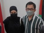 kunjungan-zaskia-mecca-dan-hanung-bramantyo-ke-kedubes-palestina_20210519_192050.jpg