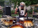 kunto-hartono-main-drum-di-piala-dunia-2018-rusia-3_20180716_064728.jpg