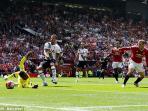 kyle-walker-own_20150808_191421.jpg