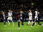 kylian-mbappe-cetak-gol-penalti-untuk-psg.jpg