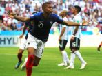 kylian-mbappe_20180701_004336.jpg