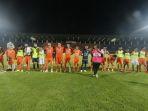 laga-borneo-fc-dan-persib.jpg