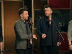 Terjemahan Lirik Lagu Change Your Mind - Westlife: Help Me Understand, Why Oh Why