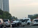 laka-di-tol-kembangan_20181019_104635.jpg