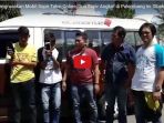 lakukan-pengrusakan-mobil-sopir-taksi-online-dua-sopir-angkot-di-palembang-ini-dibekuk_20170824_163036.jpg