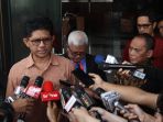laode-m-syarif-bersama-indriyanto-seno-adji-konpers_20170613_162547.jpg