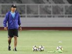 latihan-arema-jelang-melawan-persija_20180330_200443.jpg