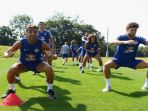latihan-chelsea_20180708_171450.jpg