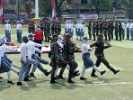 latihan-gabungan-paskibra-kota-tangerang-jelang-hut-ke-77-ri_20220808_162412.jpg
