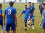 latihan-persib-jelang-pertandingan-melawan-selangor-fa_20150522_151259.jpg