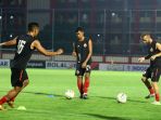 latihan-persija-jelang-lawan-bhayangkara-fc_20191203_184321.jpg