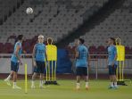 latihan-timnas-argentina-di-sugbk_20230618_192840.jpg