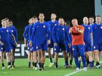 latihan-timnas-belanda-jelang-menghadapi-argentina_20221209_151856.jpg